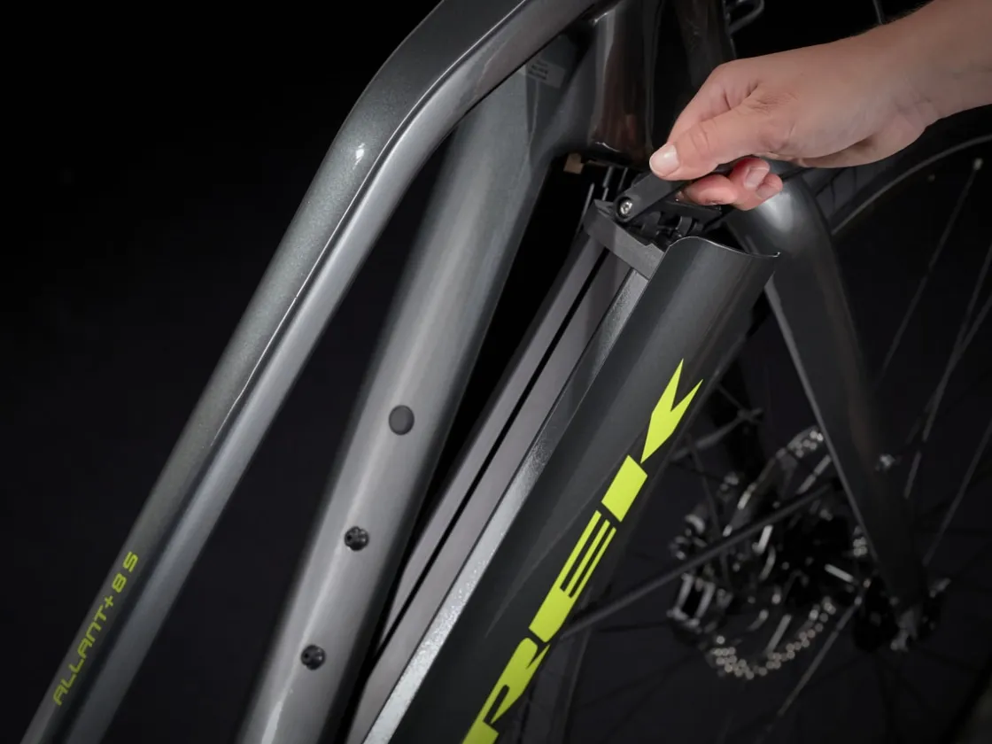 Trek Bikes Allant+ 8S Stagger Outlet