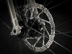 Trek Bikes Allant+ 8S Stagger Outlet