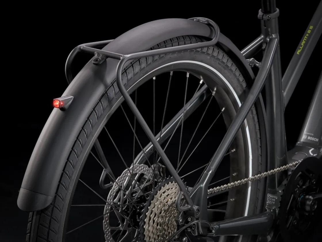 Trek Bikes Allant+ 8S Stagger Outlet