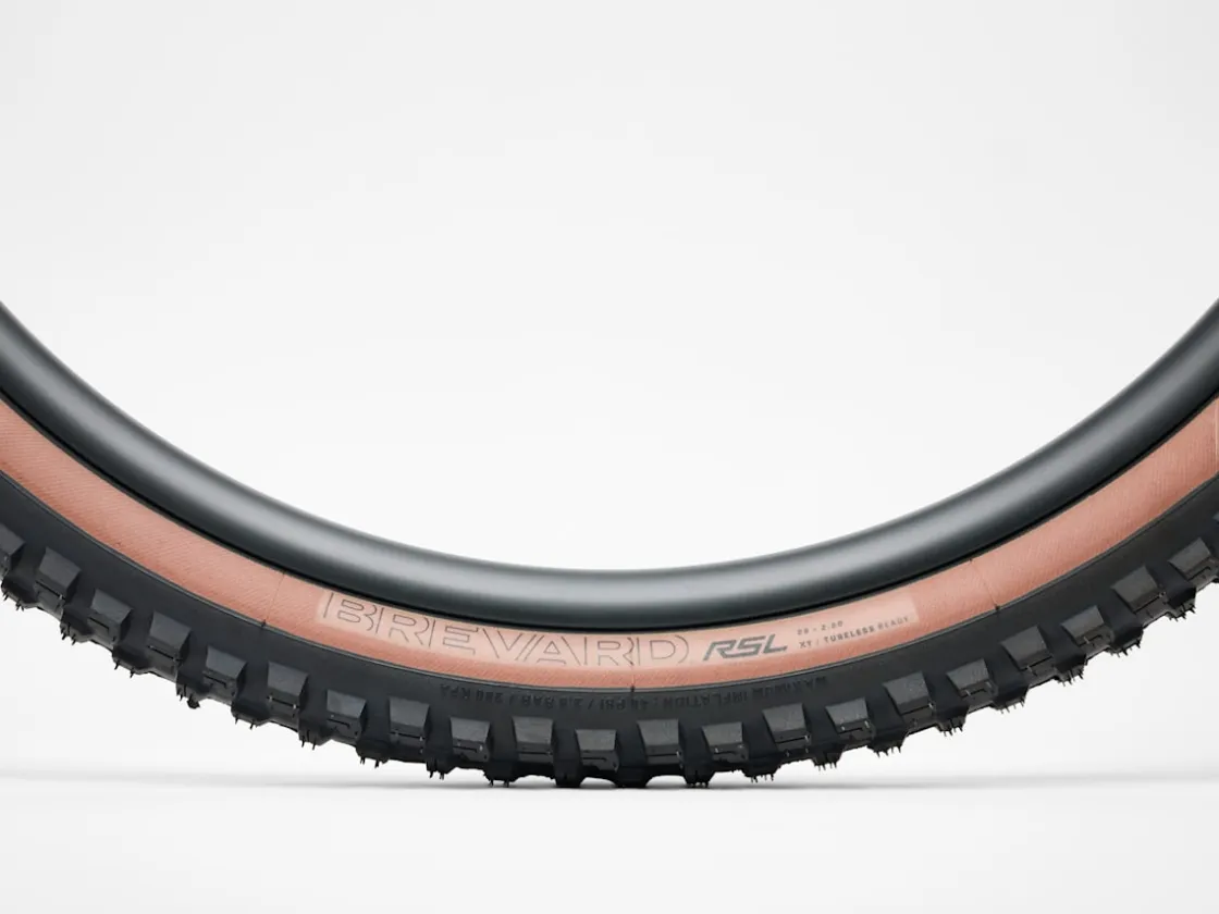 Trek Bikes Bontrager Brevard RSL XT TLR MTB Tire Hot