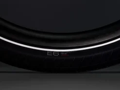 Trek Bikes Bontrager E6 Hard-Case Lite E-Bike Tire Hot