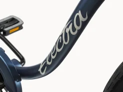 Trek Bikes Cruiser 1 Step-Over Hot