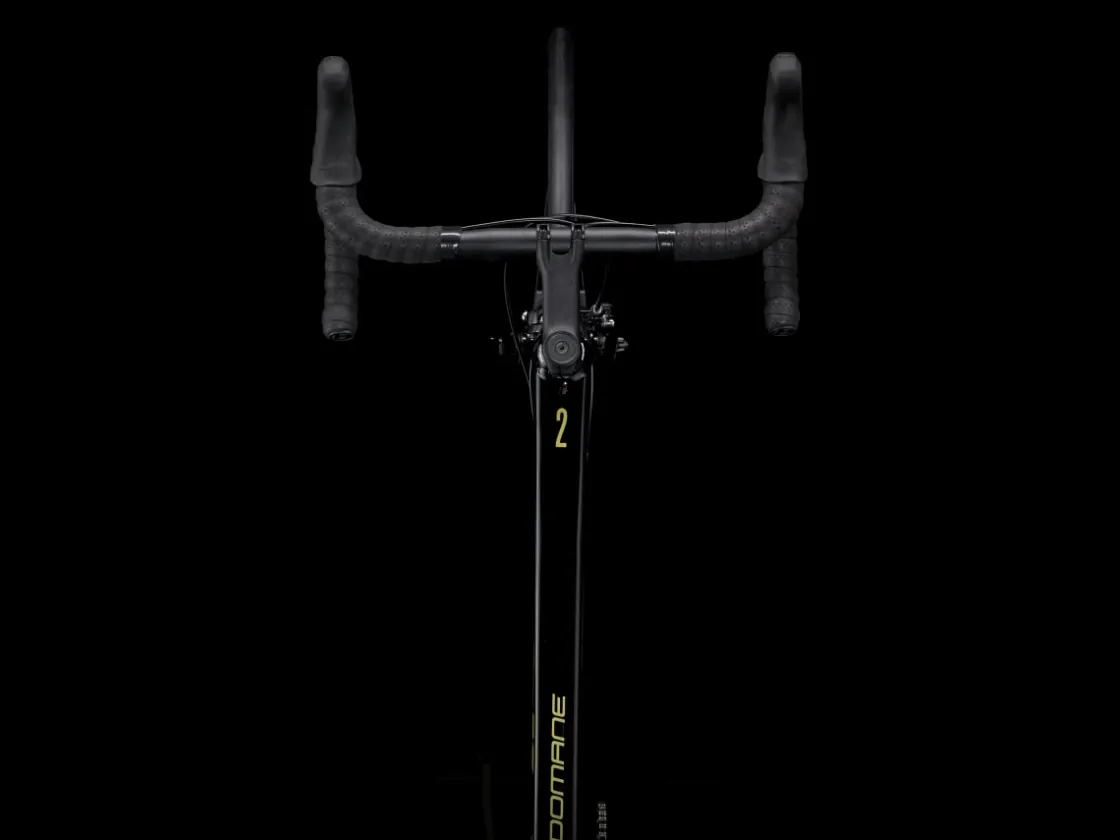 Trek Bikes Domane AL 2 Rim Gloss Mulsanne Blue/Matte Trek Black Store