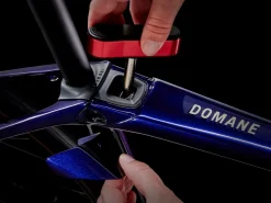 Trek Bikes Domane SL 6 AXS Gen 4 Online