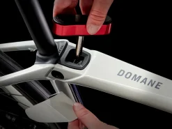 Trek Bikes Domane SL 7 Gen 4 Outlet