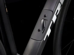 Trek Bikes Domane SL 5 Gen 4 Hot