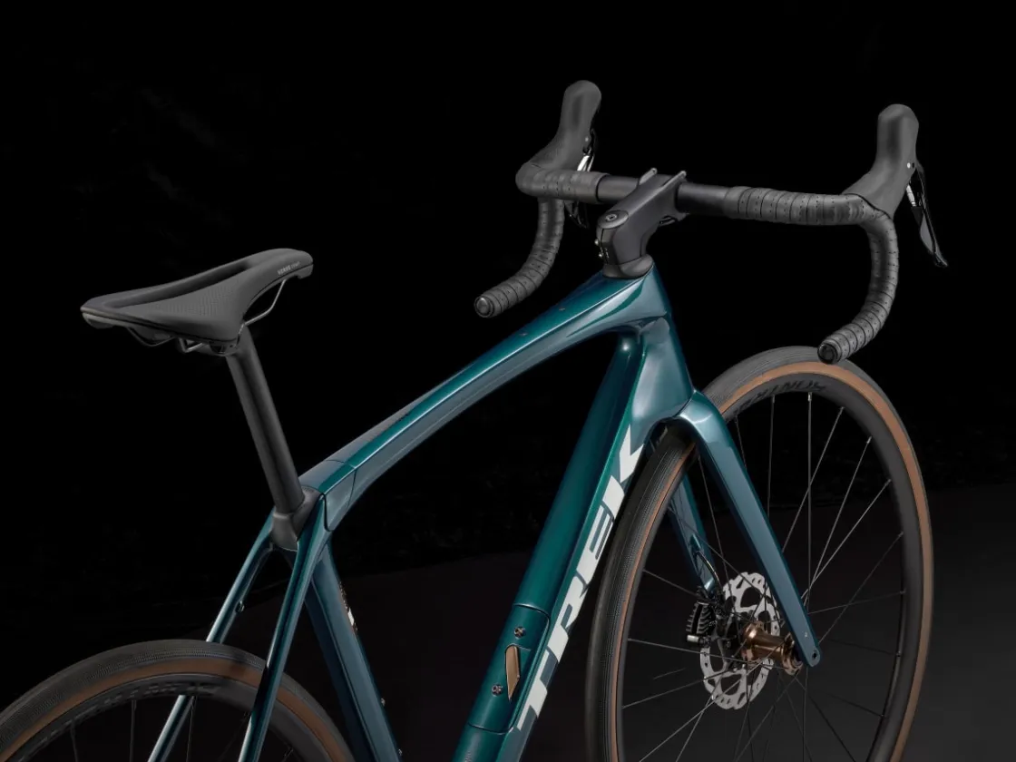 Trek Bikes Domane SL 5 Gen 4 Hot