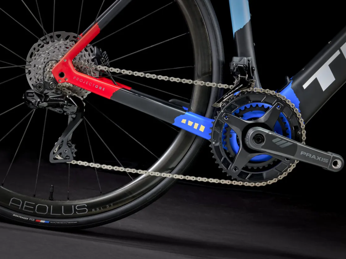 Trek Bikes Domane+ SLR 9 Store
