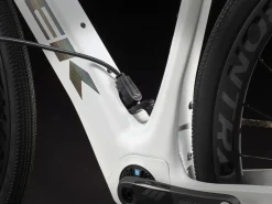 Trek Bikes Domane+ SLR 7 AXS Juniper Best