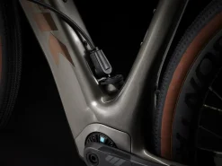 Trek Bikes Domane+ SLR 7 AXS Juniper Best