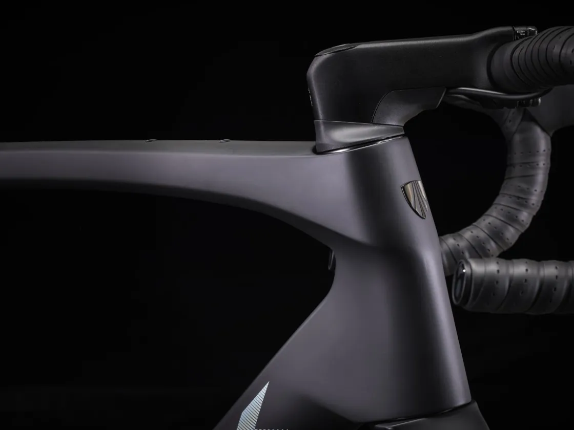 Trek Bikes Domane SLR 9 AXS Gen 4 Team Replica:Metallic Red Smoke to Blue Smoke Fade Online
