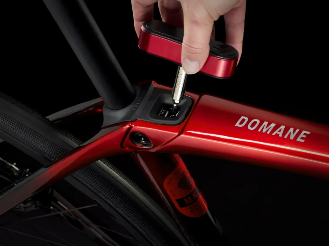 Trek Bikes Domane SLR 7 AXS Gen 4 Best