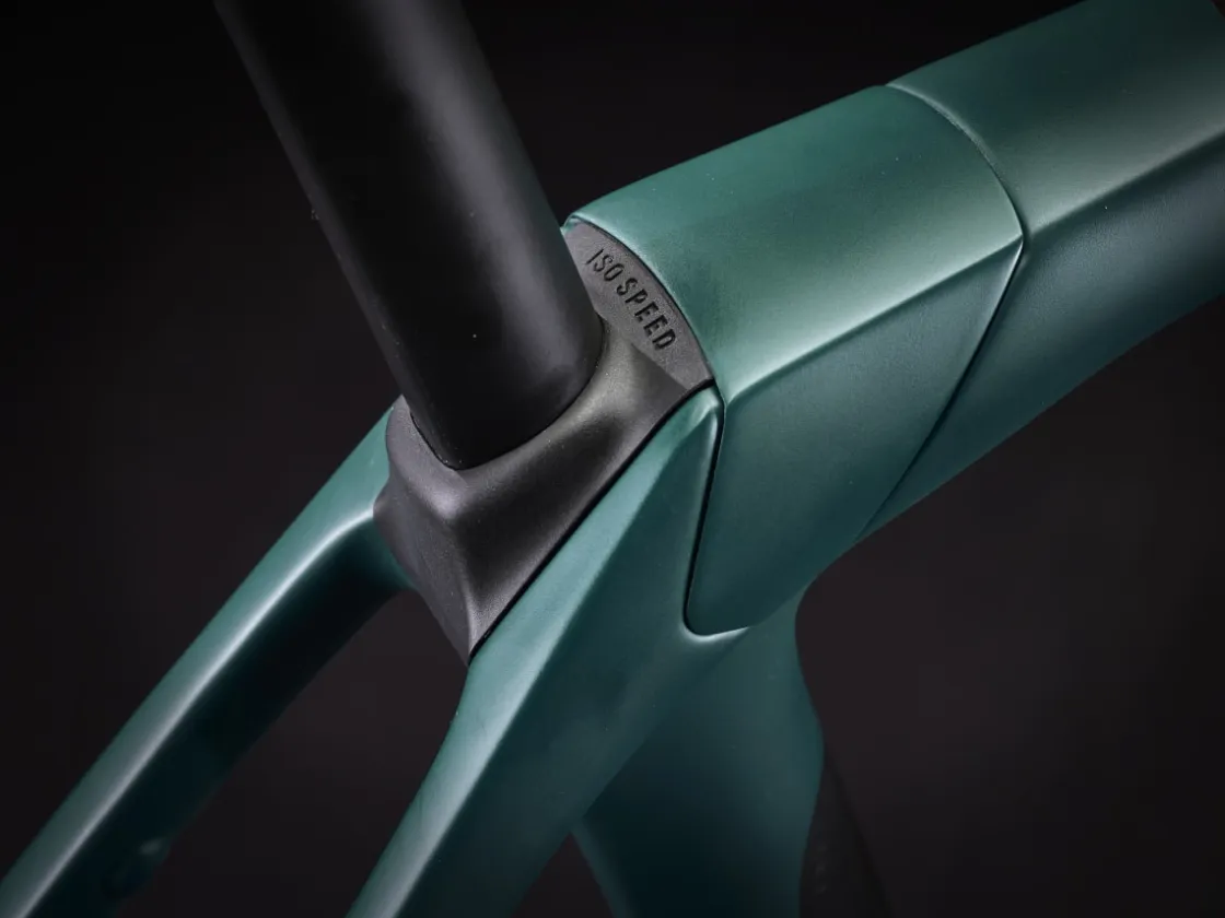 Trek Bikes Domane SLR 9 Gen 4 Outlet