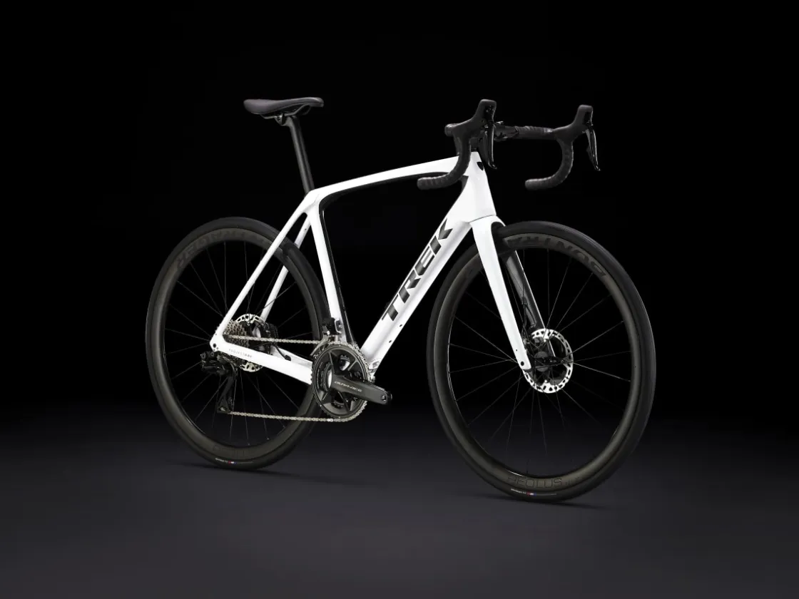 Trek Bikes Domane SLR 9 Gen 4 Outlet