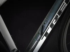 Trek Bikes Domane SLR 9 Gen 4 Outlet