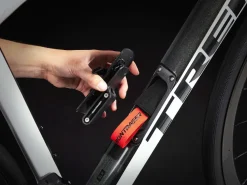Trek Bikes Domane SLR 9 Gen 4 Outlet