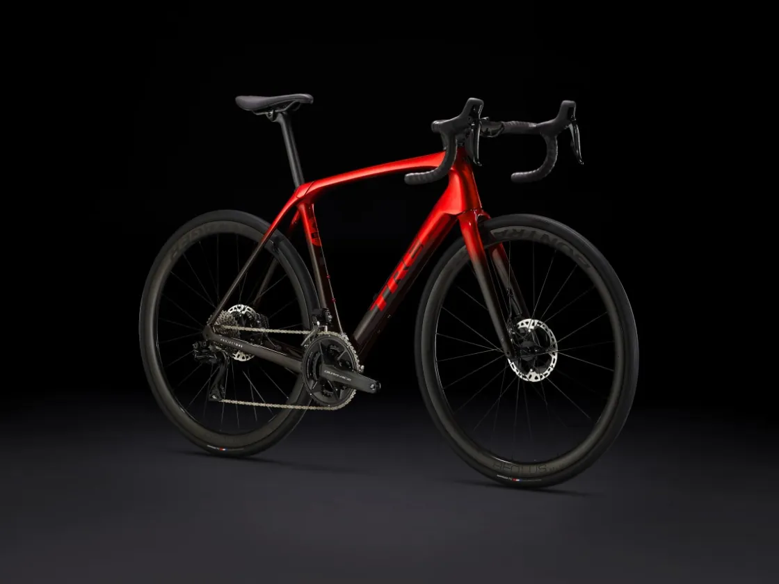 Trek Bikes Domane SLR 9 Gen 4 Outlet
