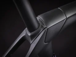 Trek Bikes Domane SLR 9 Gen 4 Outlet