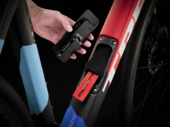 Trek Bikes Domane SLR 9 Gen 4 Outlet