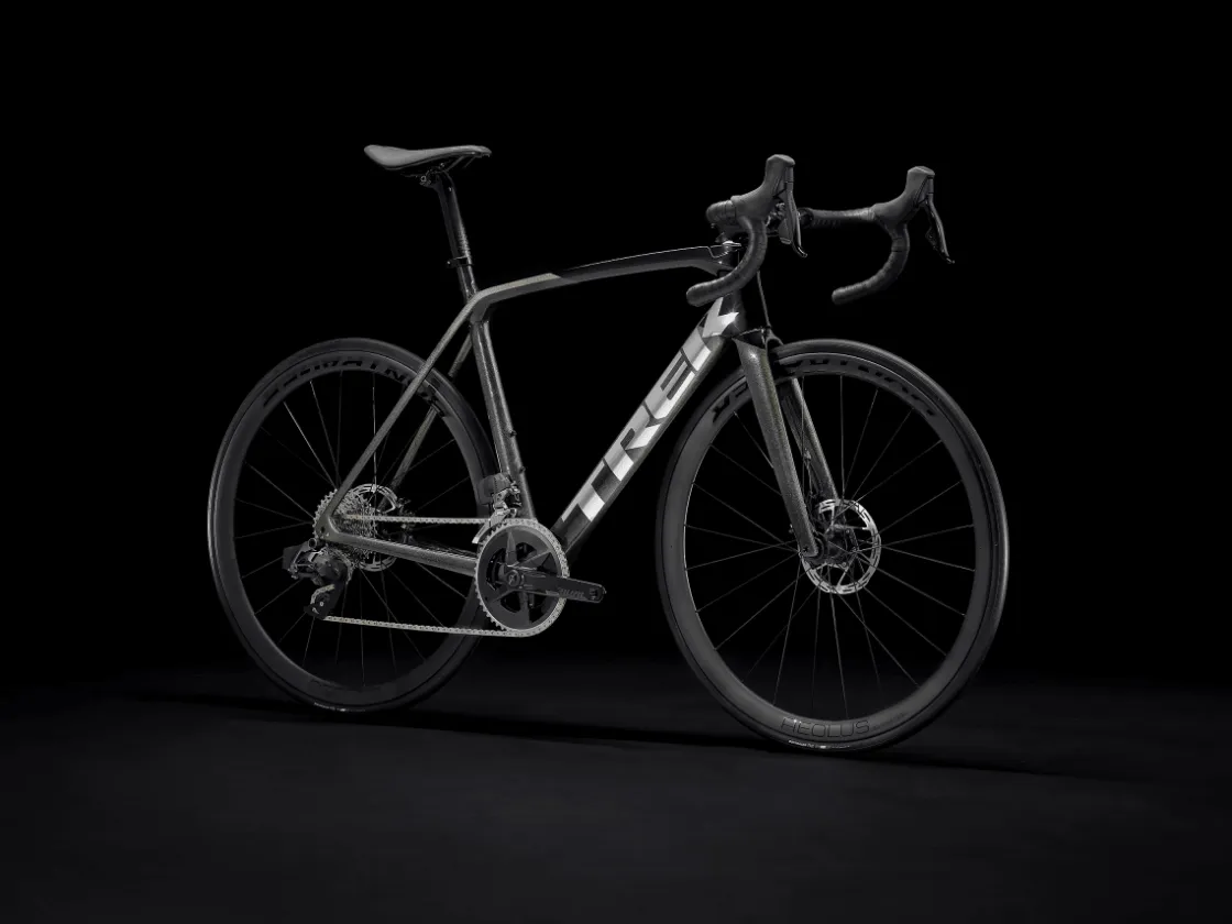 Trek Bikes Émonda SL 6 AXS Dark Prismatic/Trek Black Hot
