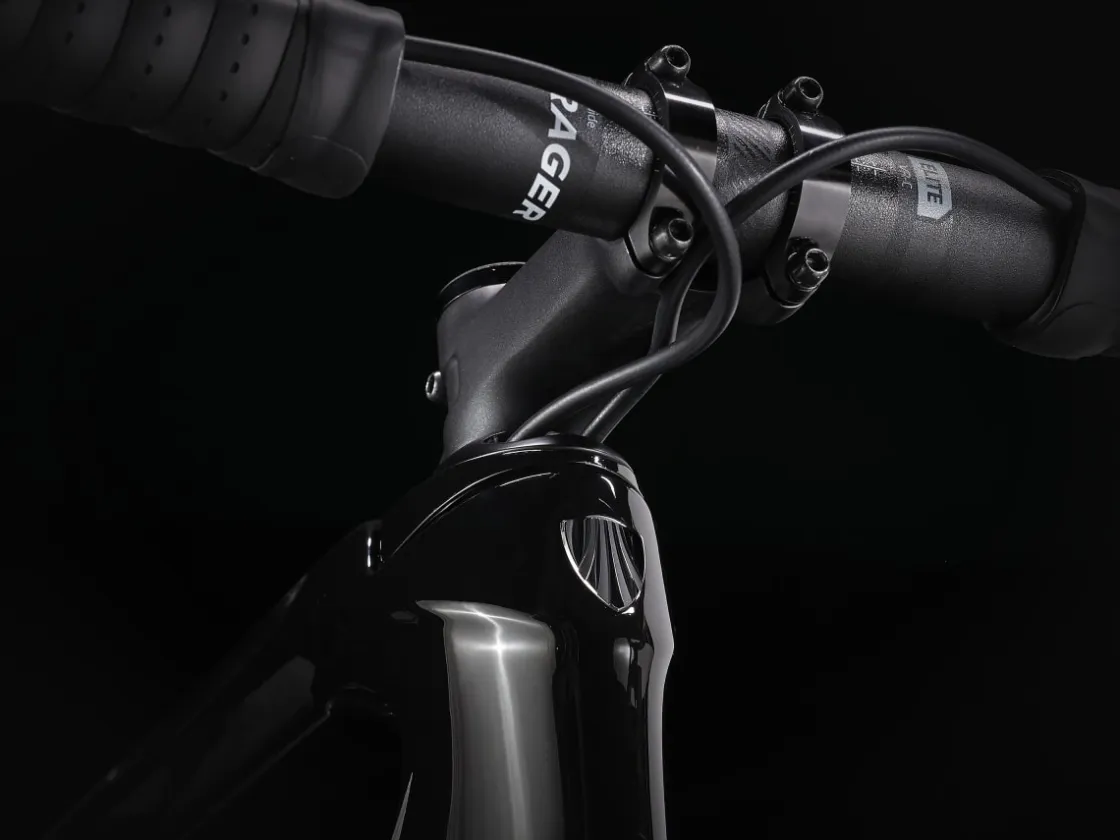 Trek Bikes Émonda SL 6 AXS Dark Prismatic/Trek Black Hot