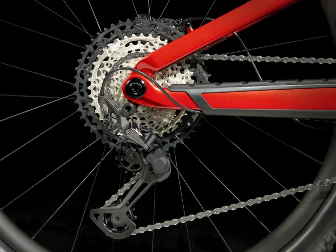 Trek Bikes Fuel EX 9.8 XT Gen 6 Discount