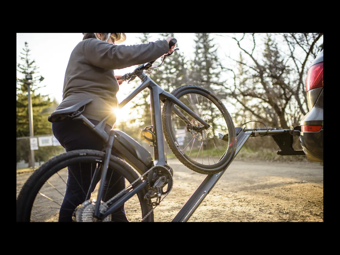 Trek Bikes Kuat NV 2.0 Hitch Rack Bike Ramp Black Fashion