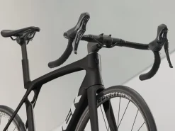 Trek Bikes Madone SL 5 Gen 8 Hot