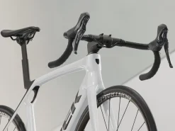 Trek Bikes Madone SL 5 Gen 8 Hot
