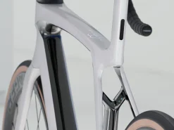 Trek Bikes Madone SL 6 Gen 8 Cheap
