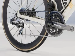 Trek Bikes Madone SLR 7 AXS Gen 8 Sale