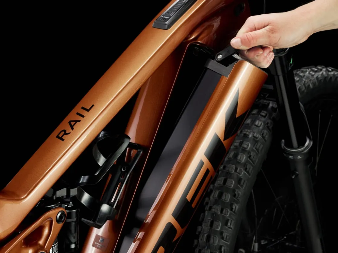 Trek Bikes Rail 9.8 XT Gen 4 Hot