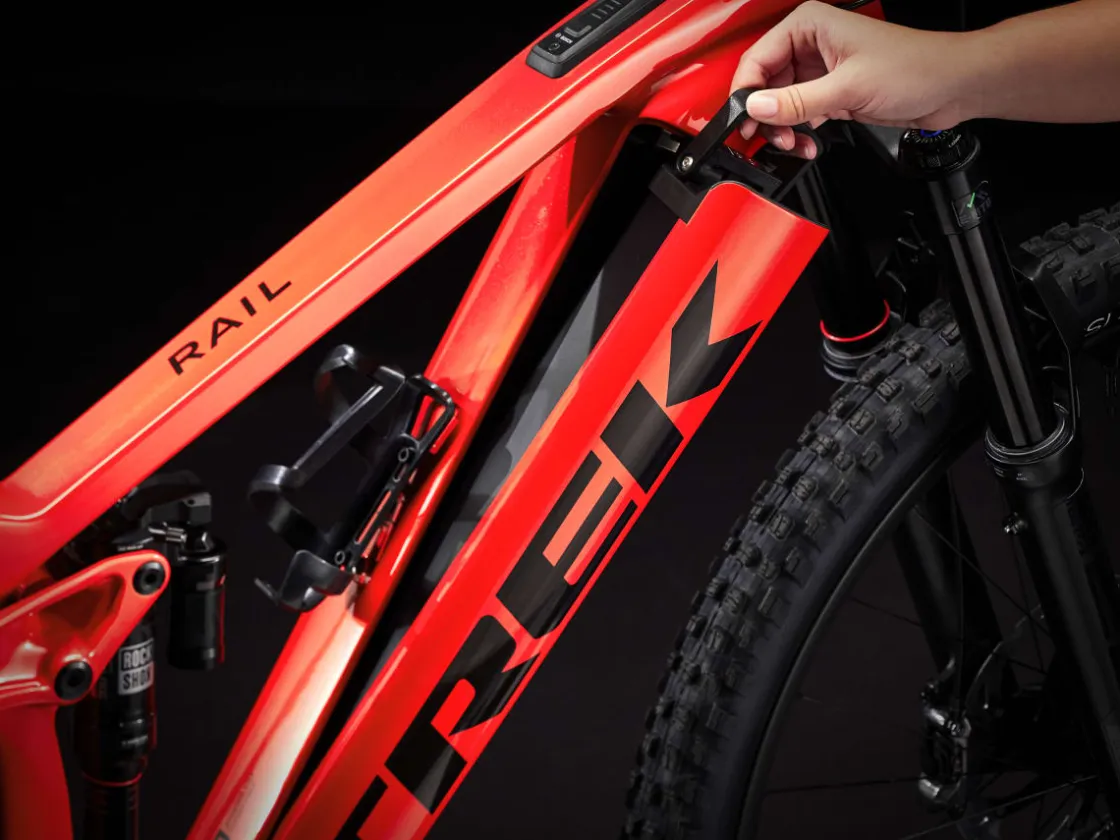 Trek Bikes Rail 9.8 XT Gen 4 Hot