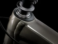 Trek Bikes Slash 8 Gen 6 Outlet