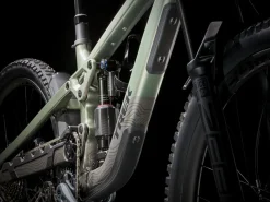 Trek Bikes Slash 9.8 GX AXS T-Type Gen 6 Clearance