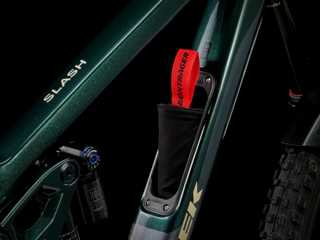 Trek Bikes Slash 9.8 GX AXS T-Type Gen 6 Clearance