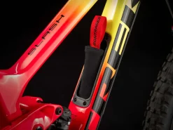 Trek Bikes Slash 9.9 XX1 AXS Flight Attendant Gen 5 Flash Sale