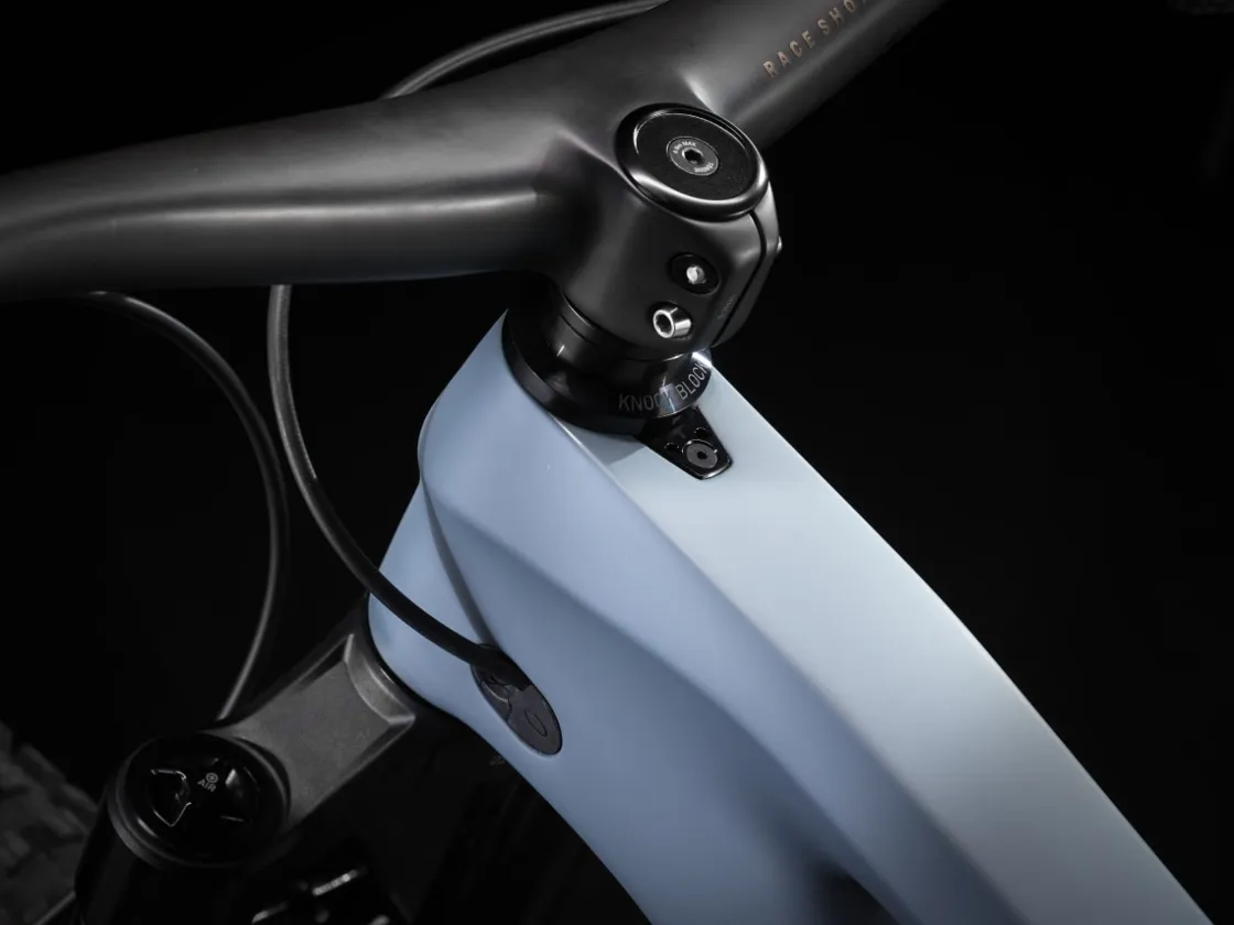 Trek Bikes Slash 9.9 XX1 AXS Flight Attendant Gen 5 Flash Sale