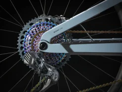 Trek Bikes Slash 9.9 XX1 AXS Flight Attendant Gen 5 Flash Sale