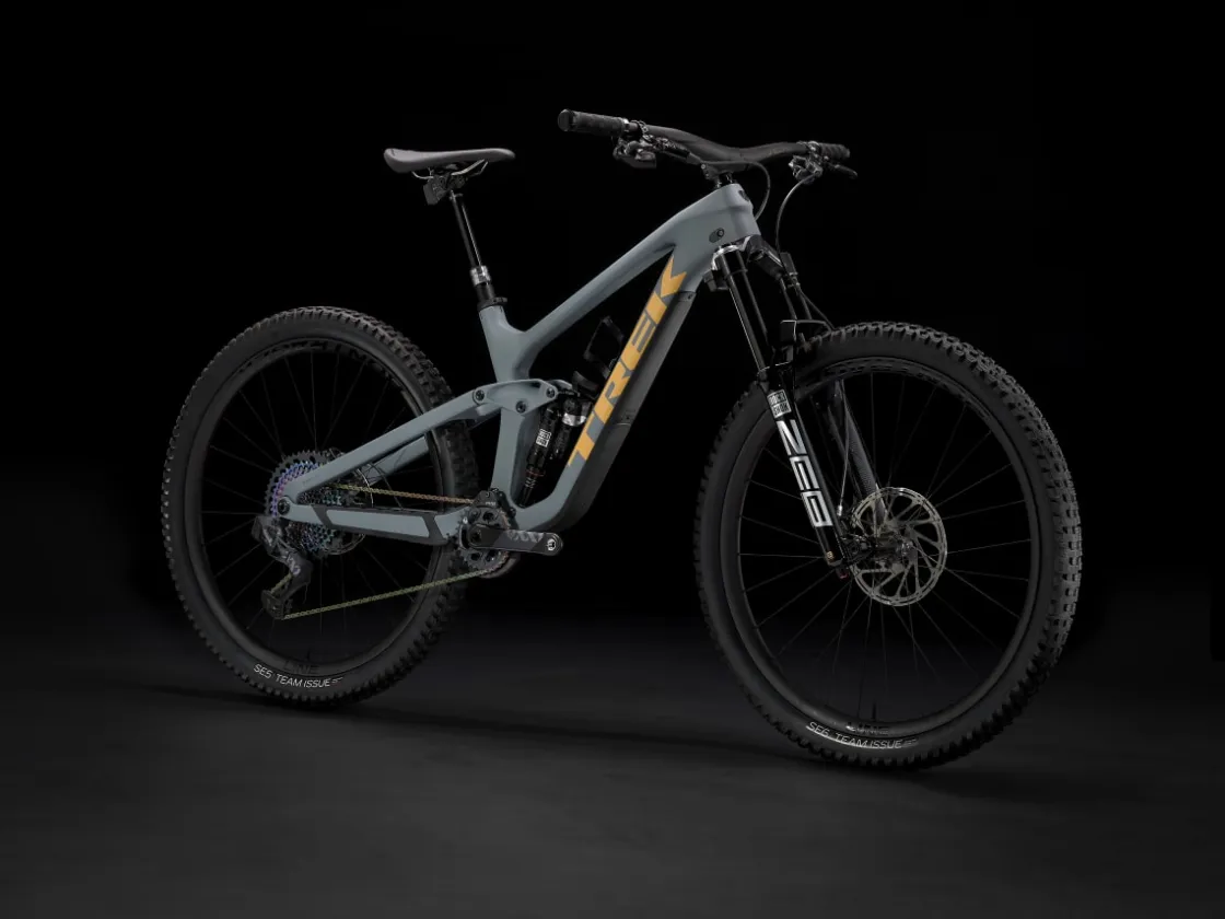 Trek Bikes Slash 9.9 XX1 AXS Flight Attendant Gen 5 Flash Sale