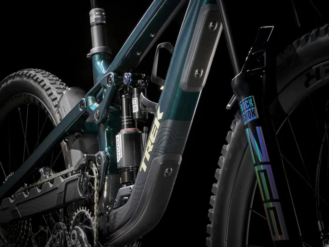 Trek Bikes Slash 9.9 XX AXS T-Type Gen 6 Fashion