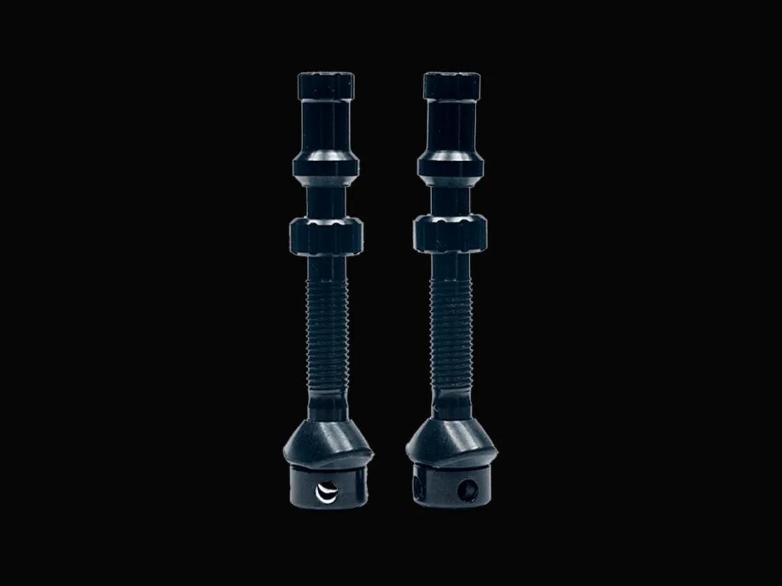 Trek Bikes Stan's NoTubes Universal+ Tubeless Valves Black Hot