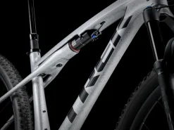 Trek Bikes Supercaliber SLR 9.8 XT Gen 2 Outlet