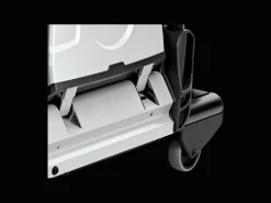 Trek Bikes Thule EasyFold XT 2-Bike Hitch Rack Black/Silver Outlet
