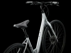 Trek Bikes Verve 3 Disc Lowstep Gen 4 Hot