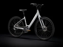 Trek Bikes Verve 3 Disc Lowstep Gen 4 Hot