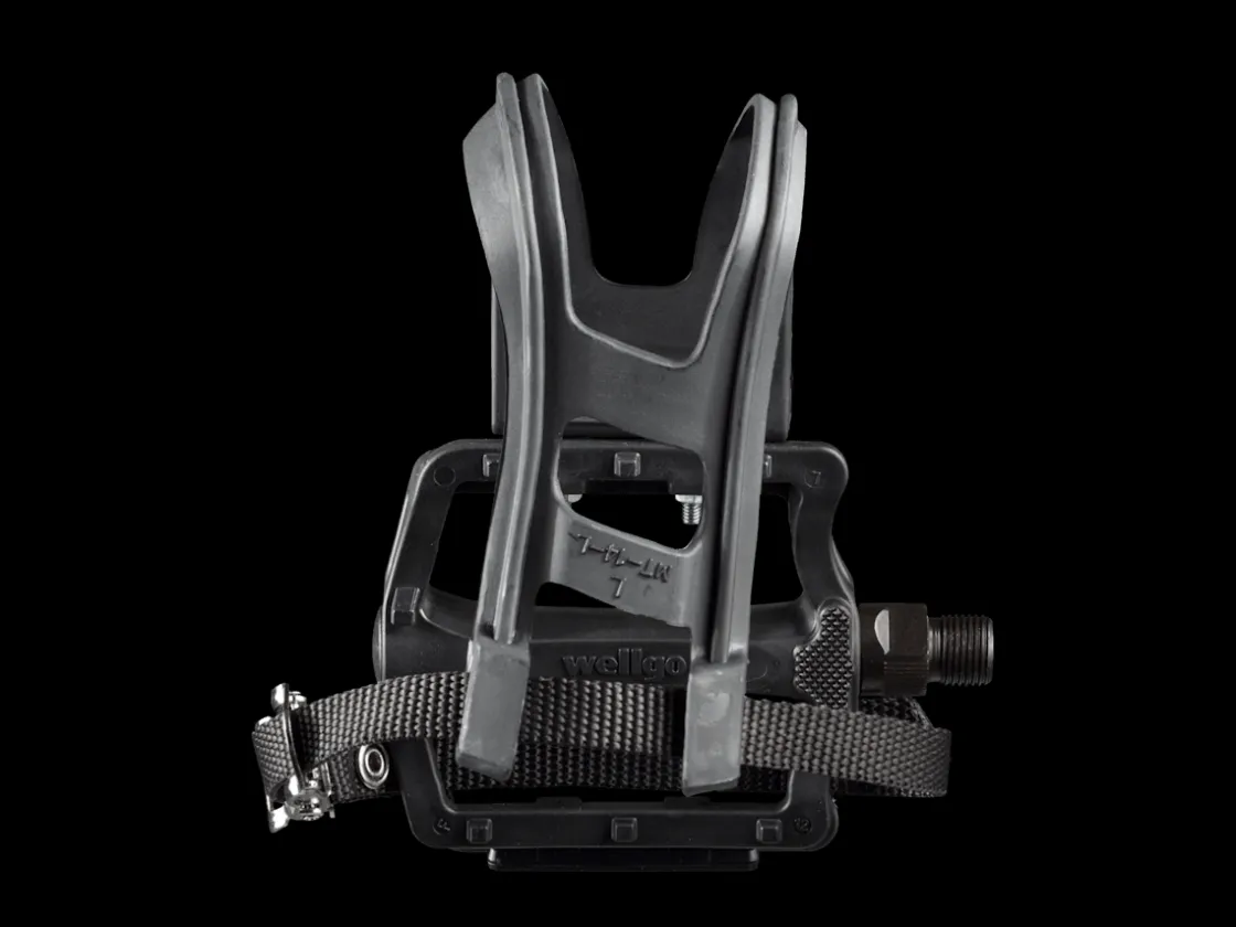 Trek Bikes Wellgo B197T Resin Large Platform Pedal Set with Clip & Strap Black Store